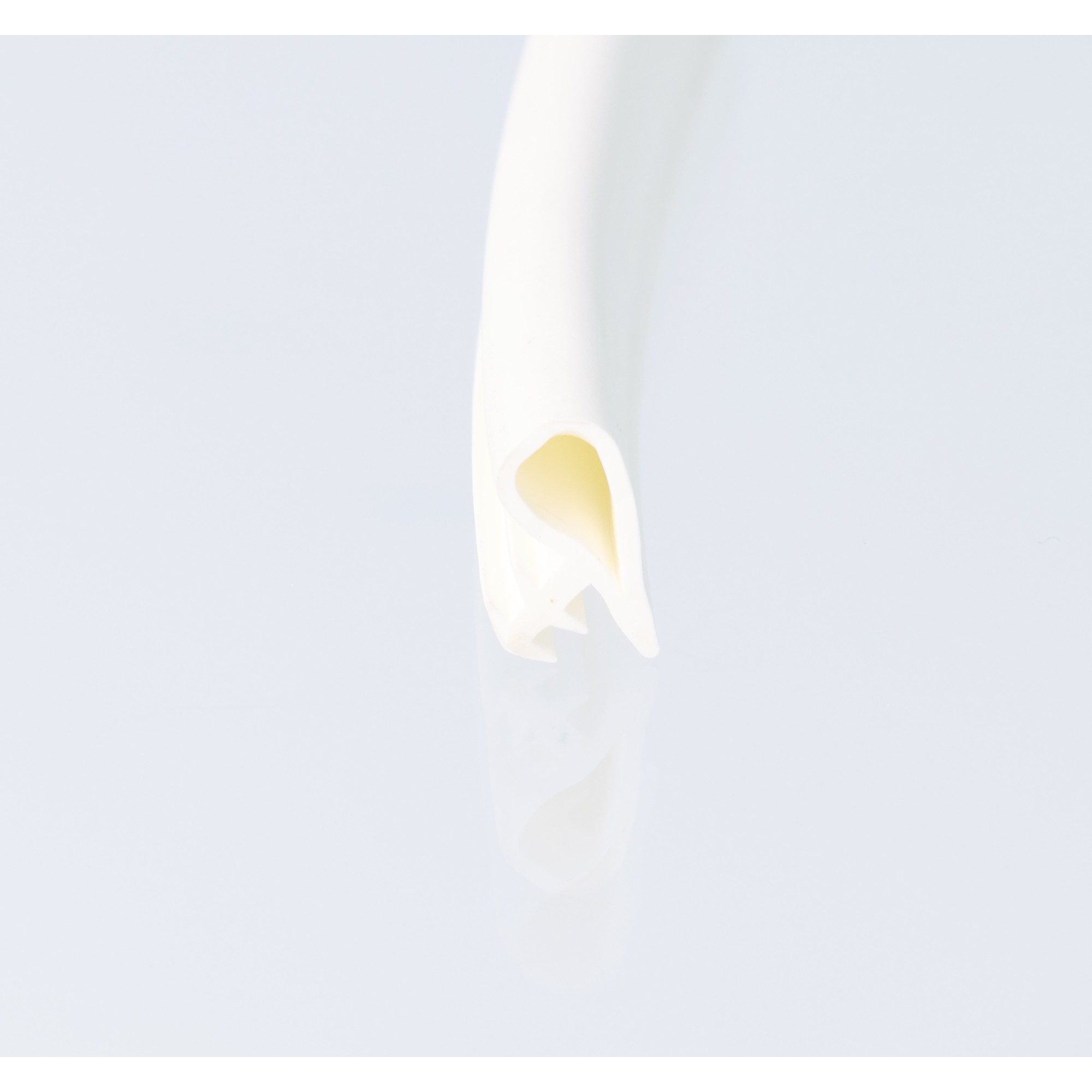 Uszczelka drzwi wewnętrznych biała drewnianych, 09-485