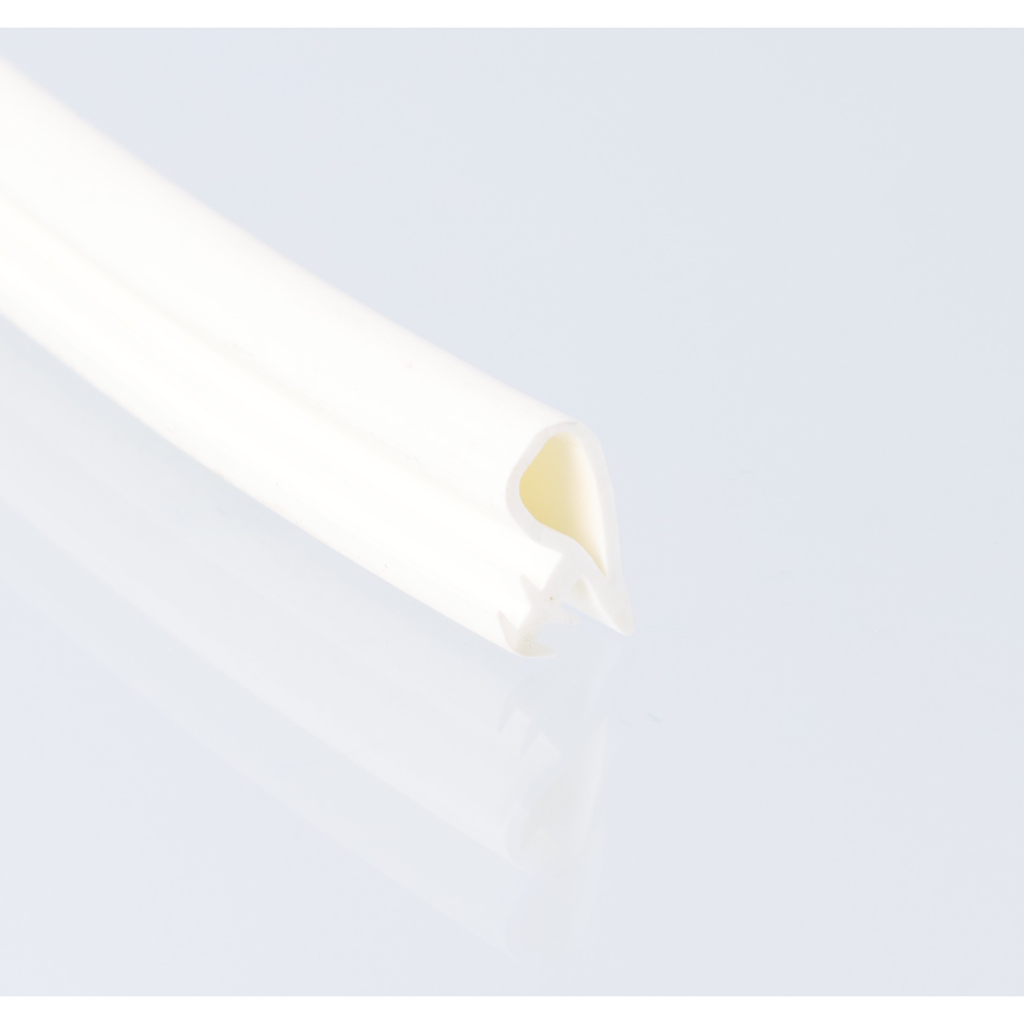 Uszczelka drzwi wewnętrznych biała drewnianych, 09-485 - obrazek 2