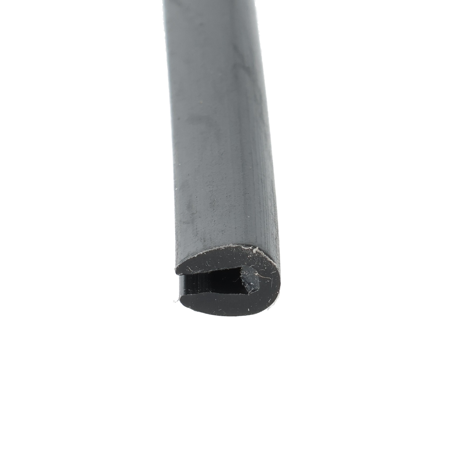 oslona-krawedzi-z-klejem-1-3-x-6-x-9mm-czarna-96-245-m-3 - Centrum uszczelek Close-up of a gray metal pipe or tube standing vertically against a white background, showing its weathered surface and rounded end.