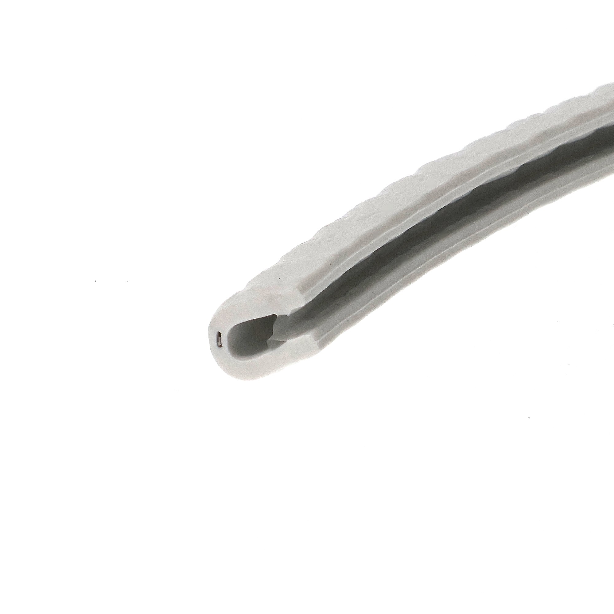oslona-samozaciskowa-na-1-mm-pvc-58-x-8mm-biala-78-001-2 - Centrum uszczelek Close-up of a gray plastic handle with a metal blade edge against a white background.