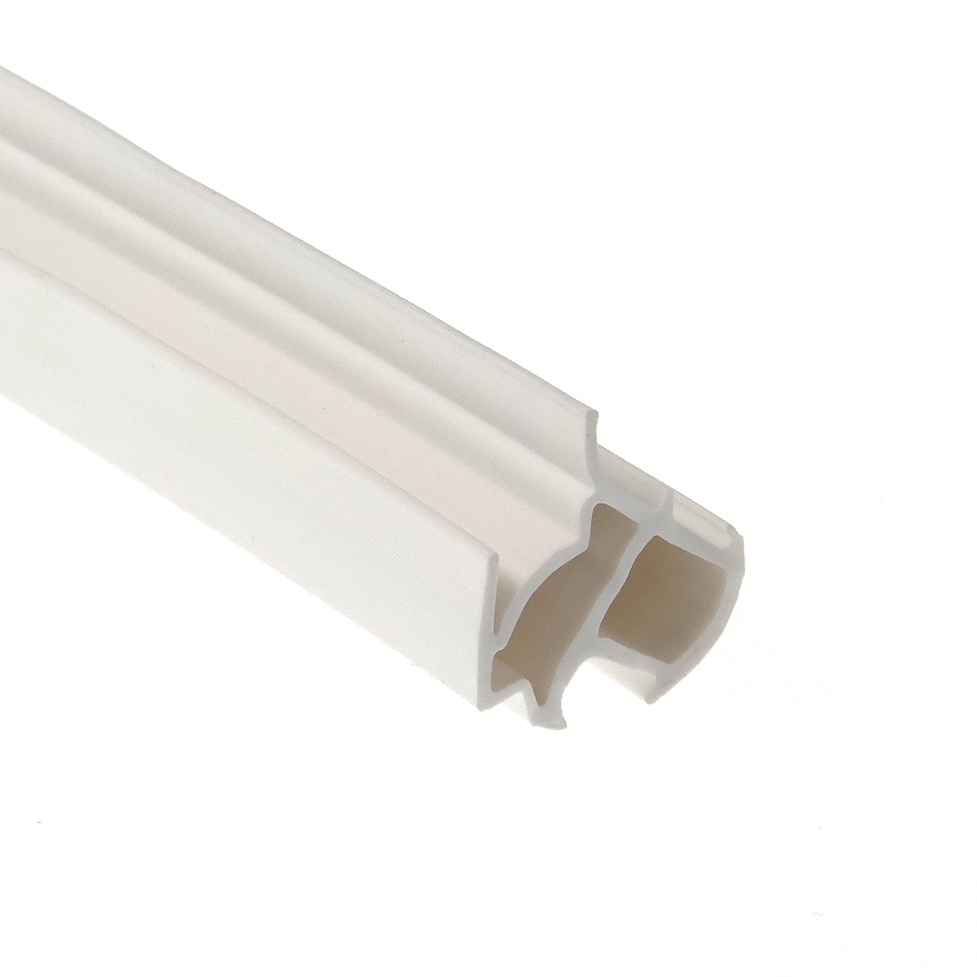 uszczelka-do-drzwi-i-oscieznic-stalowych-biala-09-673-1 - Centrum uszczelek Close-up of a white plastic extrusion with a hollow channel and grooved sides, oriented diagonally across the frame.
