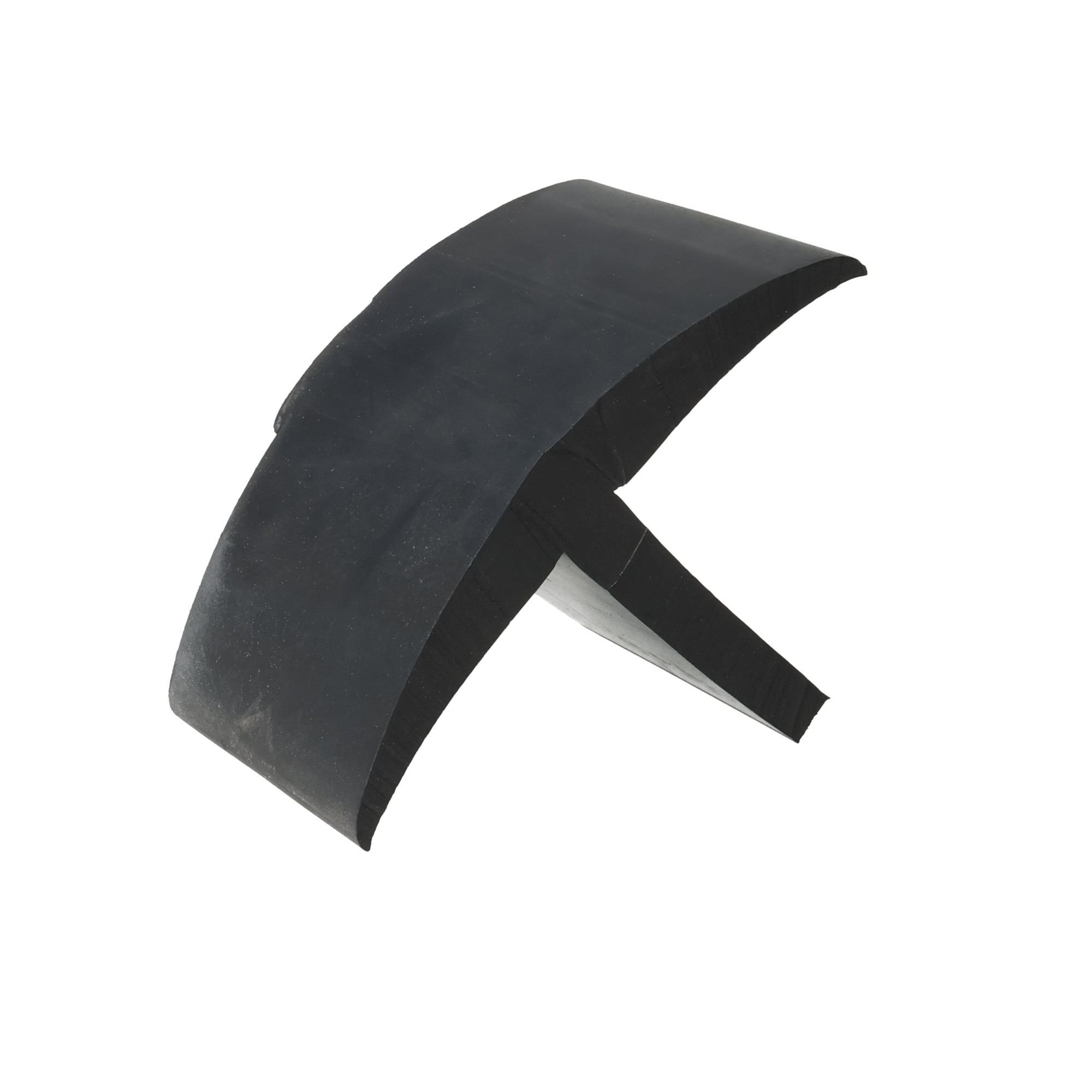 uszczelka-do-wagi-samochodowej-gumowa-typu-t-10-x-60-x-110m-czarna-035307-2 - Centrum uszczelek Close-up of a black curved strap or belt on a white background, isolated image.