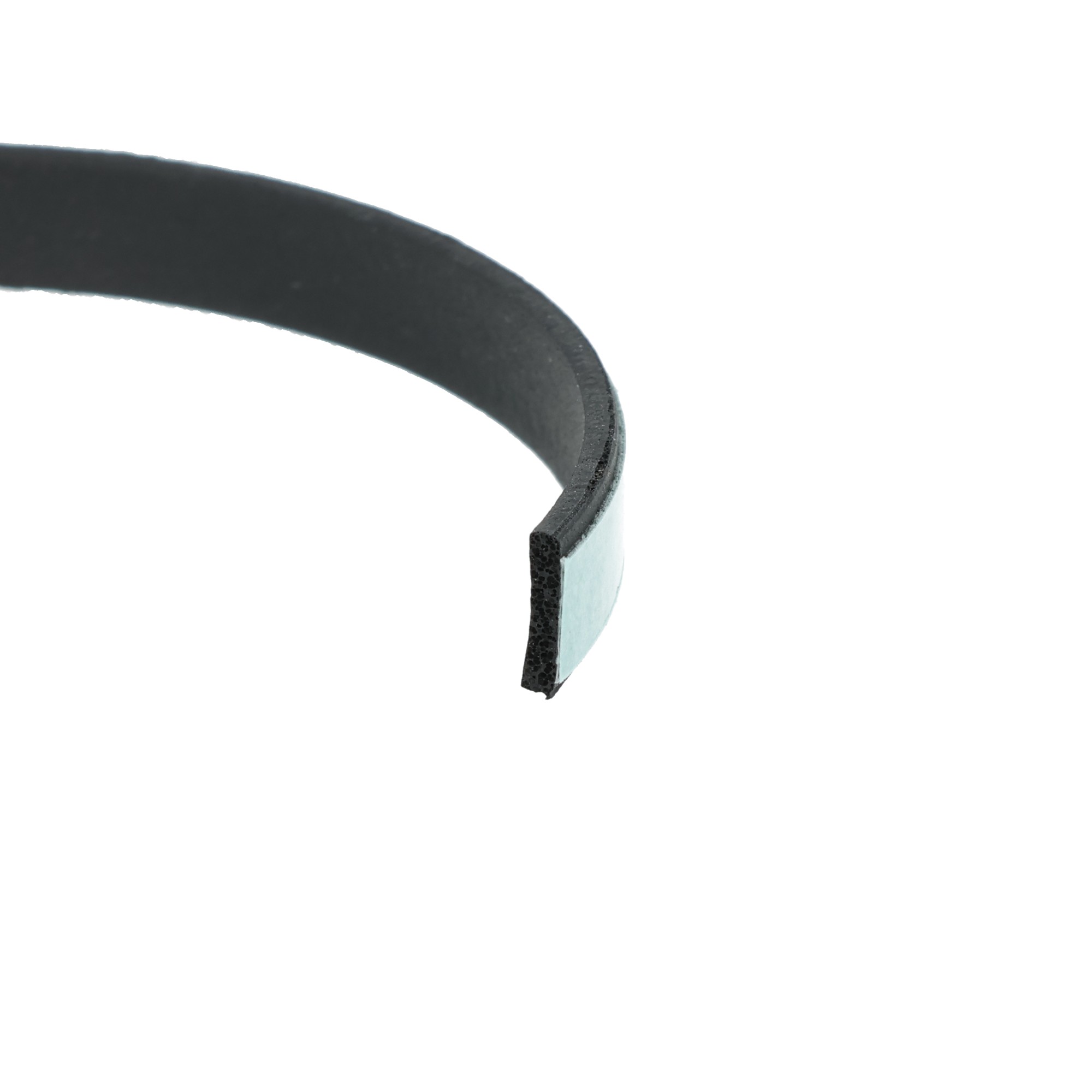 uszczelka-piankowa-samoprzylepna-2x8mm-czarna-04-504-3 - Centrum uszczelek Close-up of a dark, curved metal ring with a rough edge against a white background (partial view).