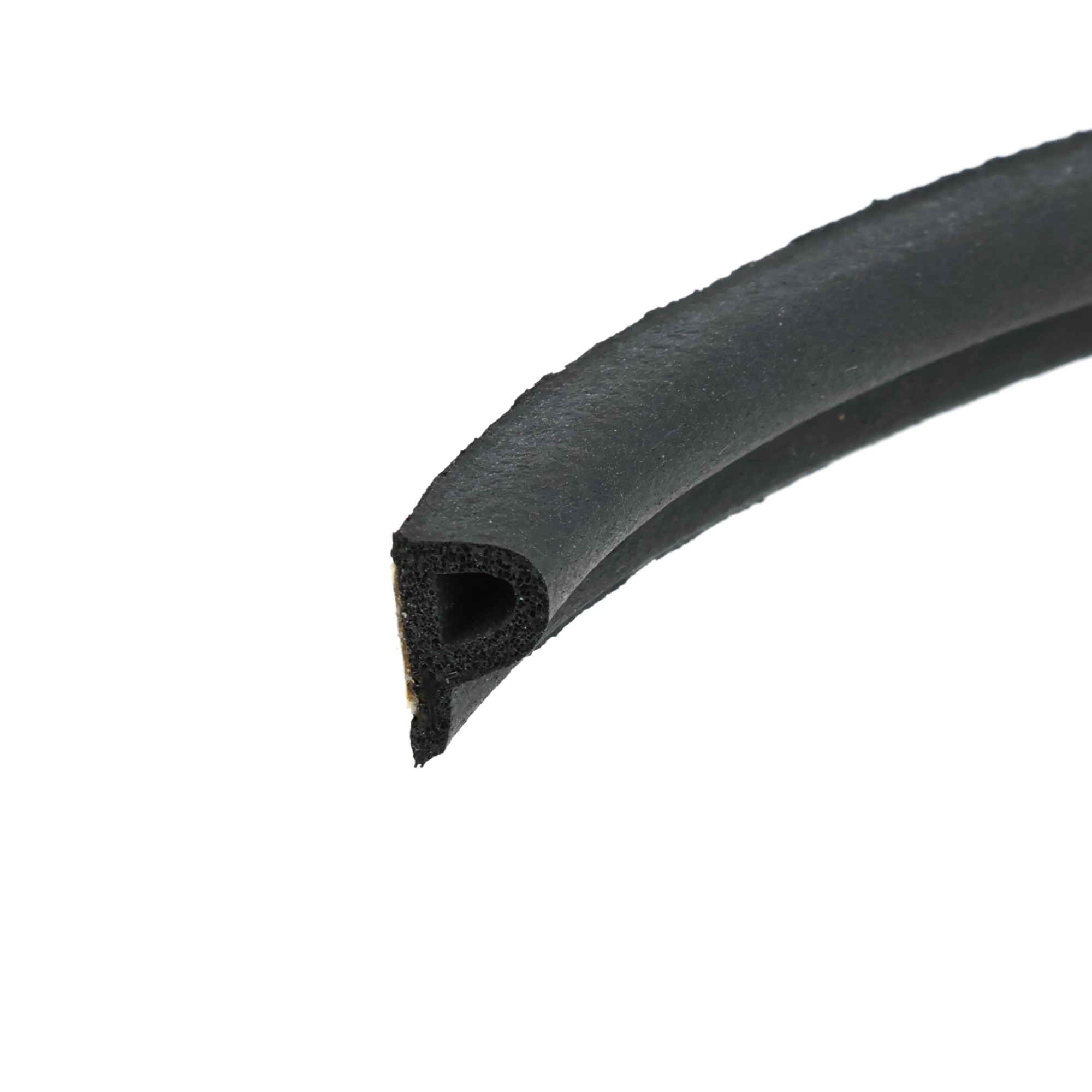 uszczelka-samoprzylepna-okna-i-drzwi-pianka-typ-p-55-x-95mm-czarna-04-501-02-5 - Centrum uszczelek