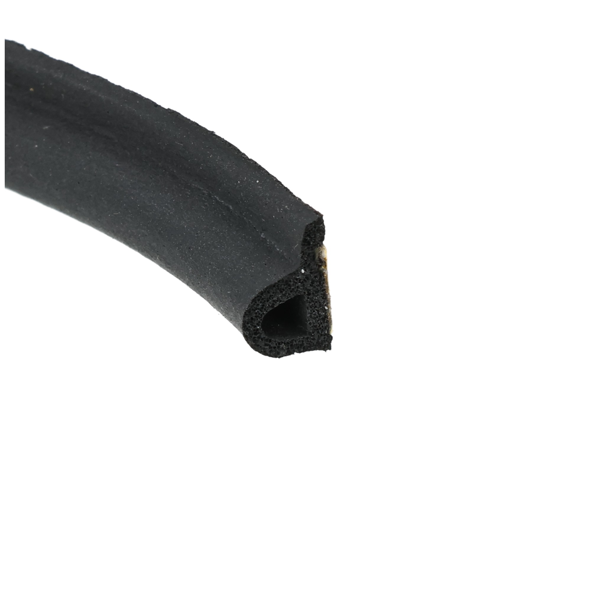 uszczelka-samoprzylepna-okna-i-drzwi-pianka-typ-p-55-x-95mm-czarna-04-501-02-6 - Centrum uszczelek