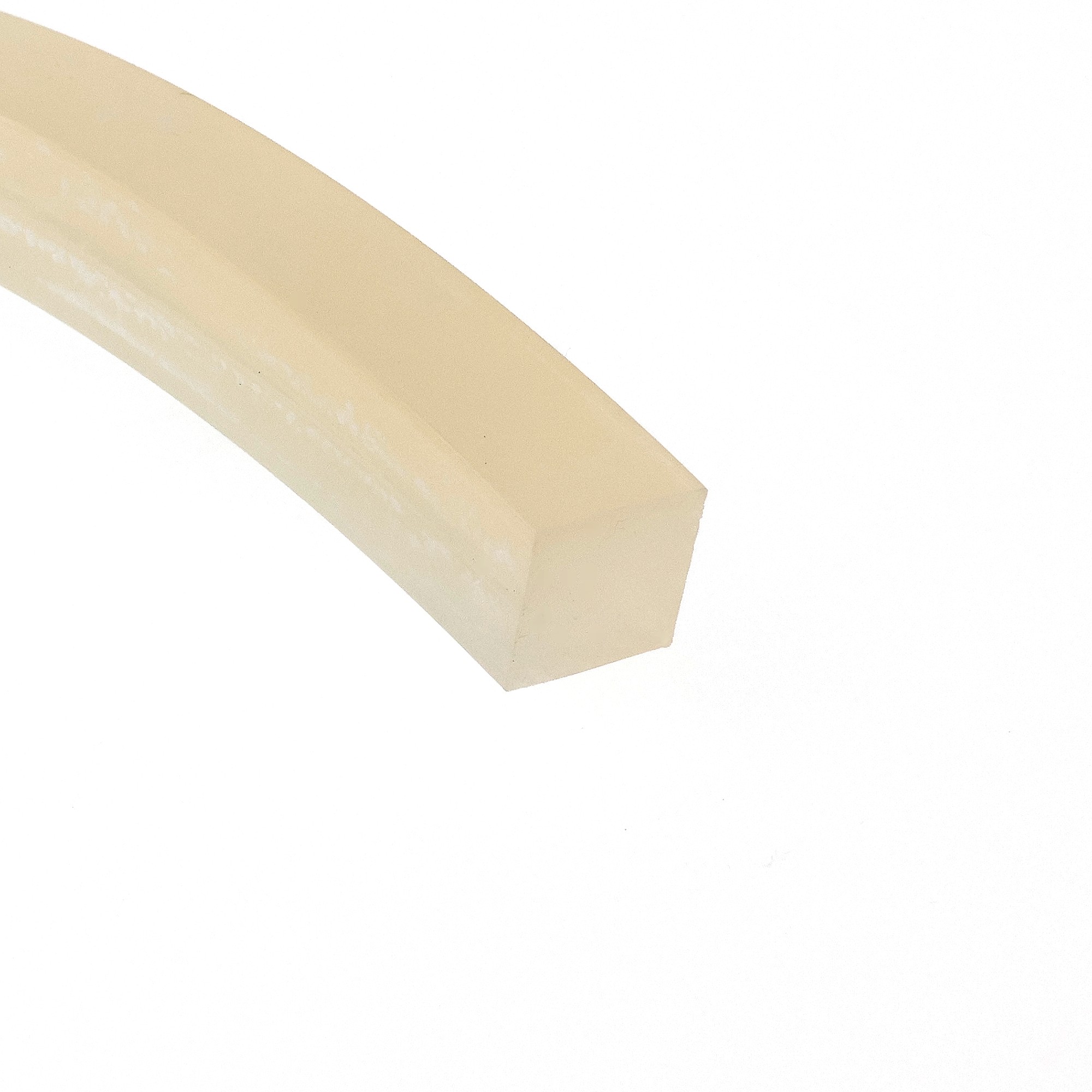 uszczelka-silikonowa-kwadrat-13-x-13mm-bezbarwna-023097-1 - Centrum uszczelek Beige painter's masking tape laid diagonally across a white background.