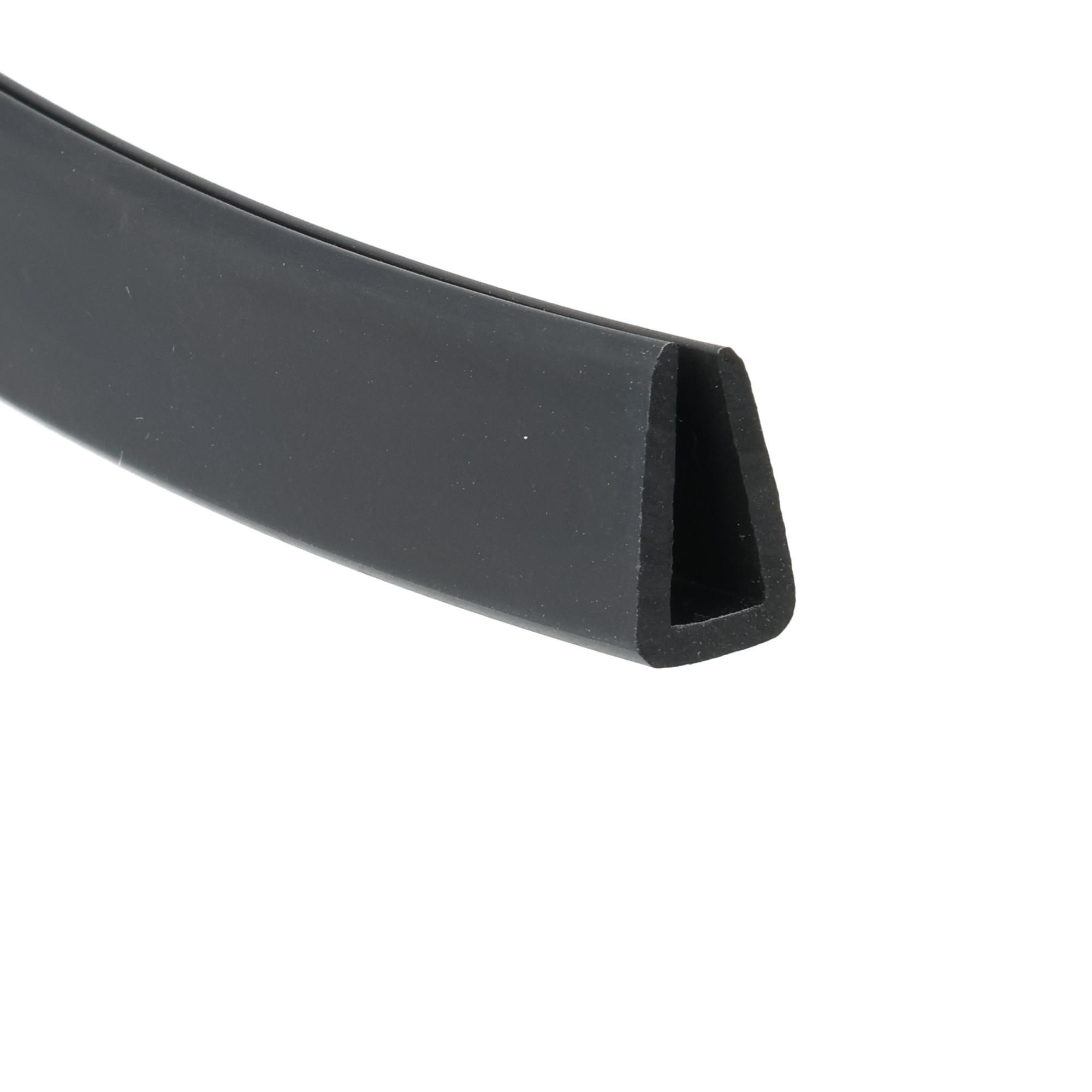 uszczelka-gumowa-epdm-na-krawedz-6mm-1 - Centrum uszczelek