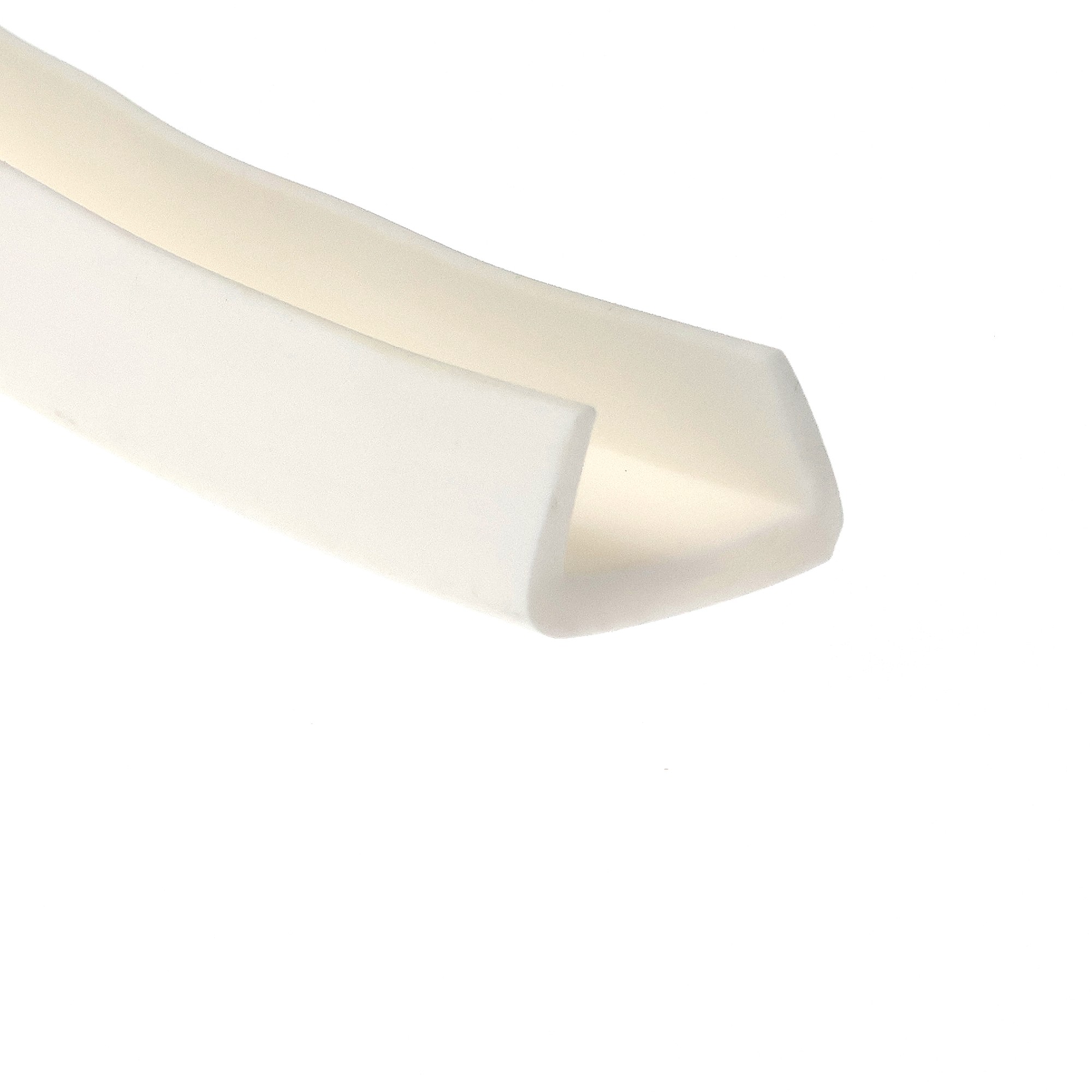 12-129A_3141 - Centrum uszczelek Abstract close-up of white folded ribbons with soft lighting on a white background.