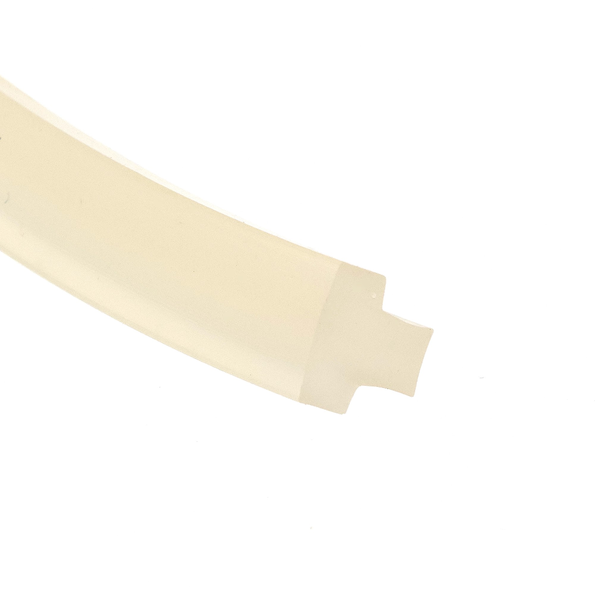 uszczelka-do-pakowarek-silikonowa-typ-t-5-x-5-x-10mm-transparentna-023185-2 - Centrum uszczelek Beige masking tape strips laid diagonally across a white background.