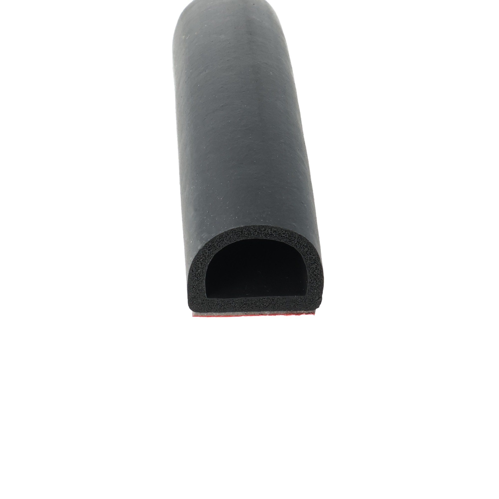 uszczelka-typ-d-z-klejem-3m-porowate-epdm-18x21-czarna-08-811-5 - Centrum uszczelek Black foam pipe insulation tube viewed from the side, showing a hollow interior and rough textured surface