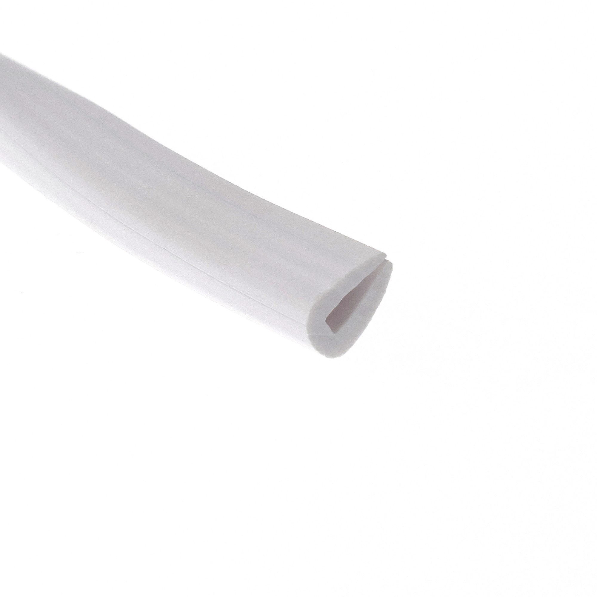 uszczelka-krawedziowa-miekkie-pvc-2-x-5-x-9mm-biala-12-313-03-1 - Centrum uszczelek Close-up of a white cylindrical roll (tape) lying diagonally on a white background.