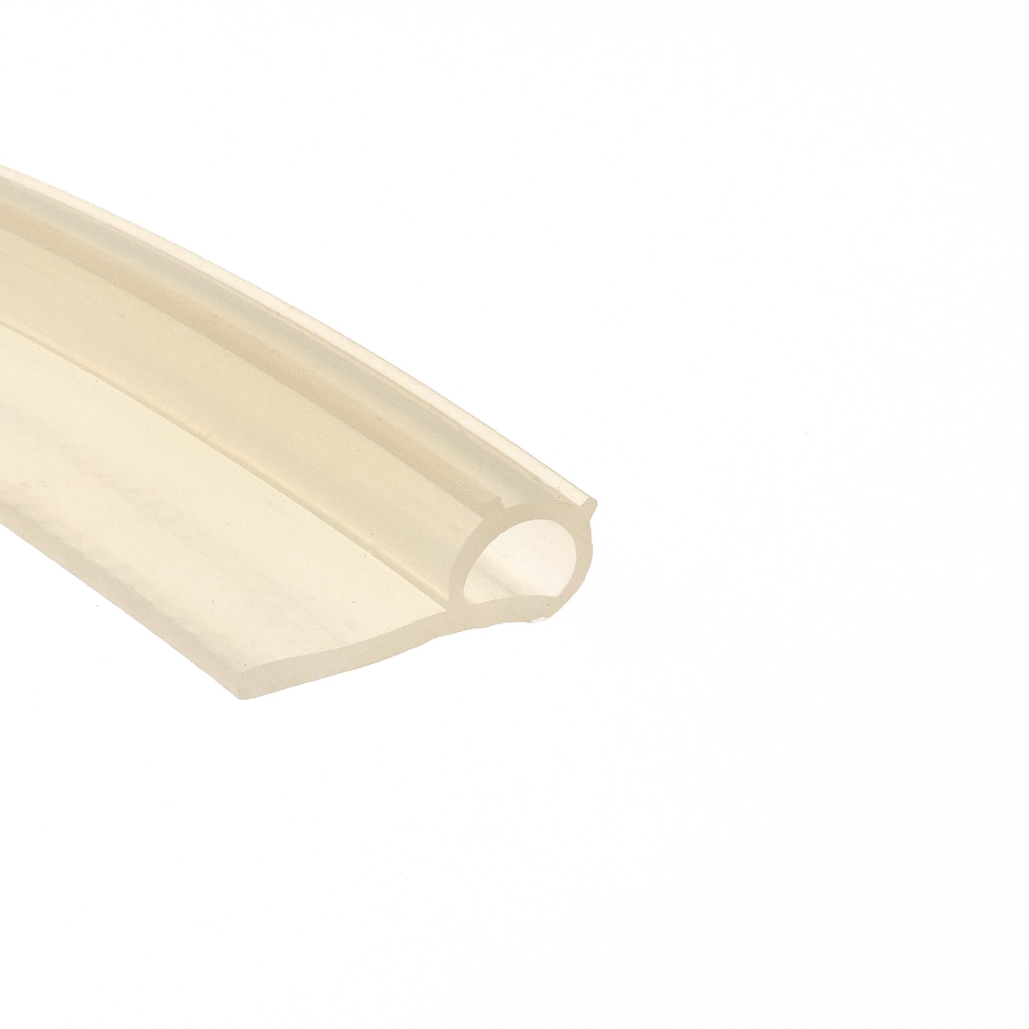 uszczelka-drzwi-lity-silikon-termiczny-typ-p-2-x-115-x-34mm-matowy-023098-1 - Centrum uszczelek Close-up of a pale beige curved plastic piece set diagonally across a white background.