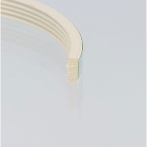 Uszczelka samoprzylepna 4x9 mm biała, 04-515