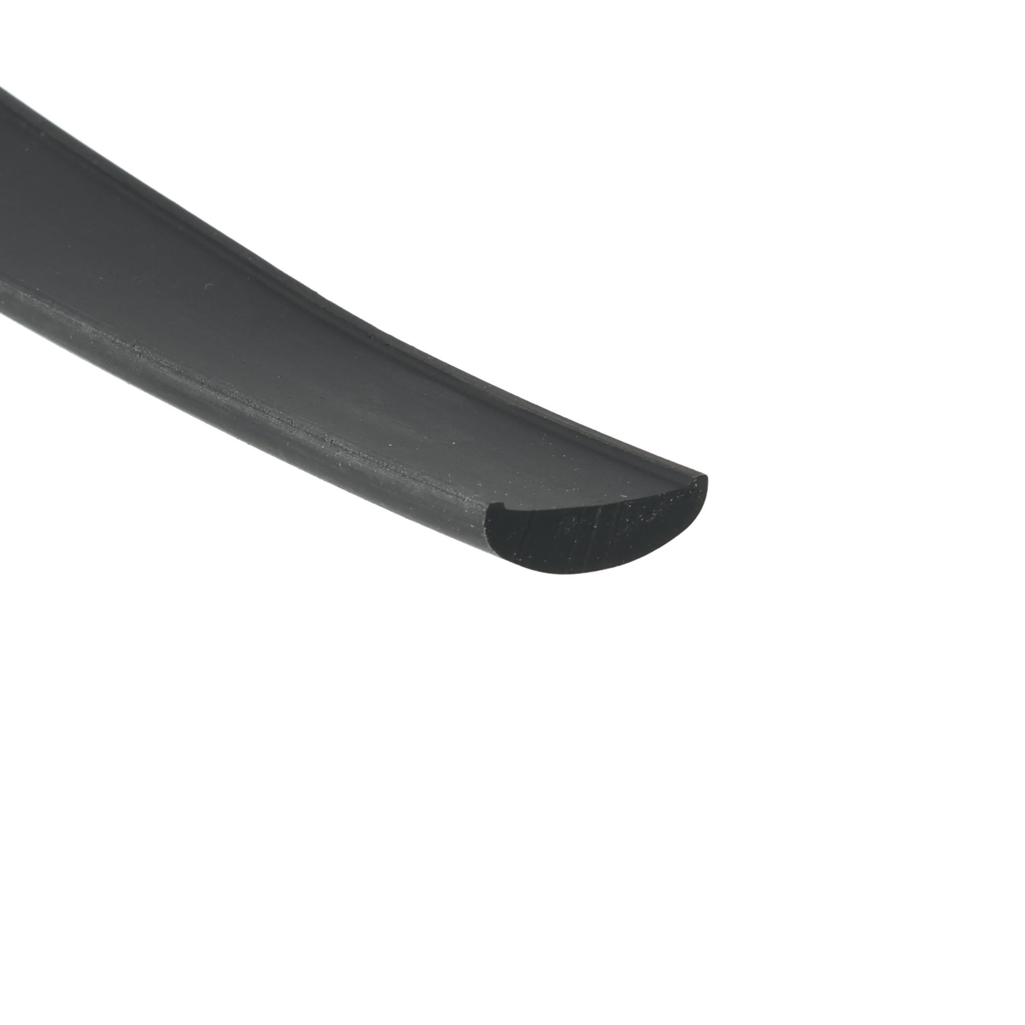 listwa-odbojowa-bez-kleju-l-22-mm-12-310-04bk-1 - Centrum uszczelek Close-up of a black curved metal tool, diagonally oriented in the frame with a rounded/claw-like end