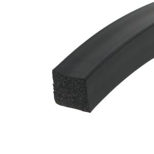 Uszczelka samoprzylepna pianka olejoodporna neoprenowa 15 x 15mm czarna  0622525