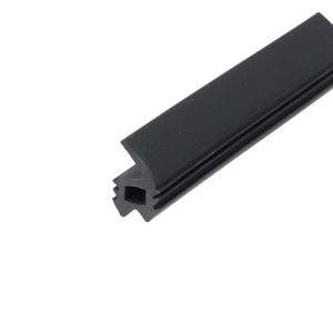 Uszczelka drzwi miękkie PVC  H-17 x 11 x 9,5mm czarna  0462001
