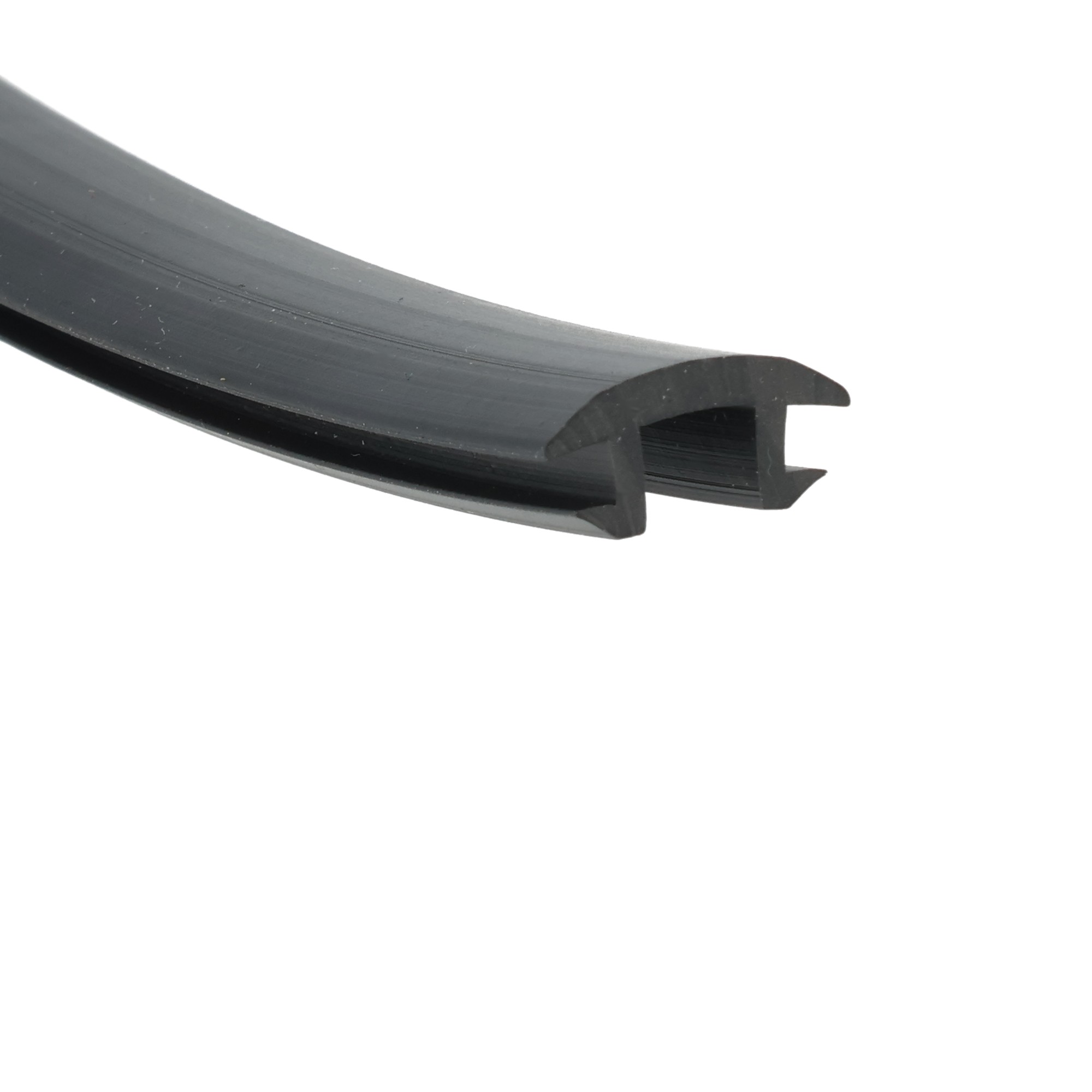 uszczelka-bagaznika-typu-t-56-x-153mm-pvc-czarna-12-6121-1 - Centrum uszczelek