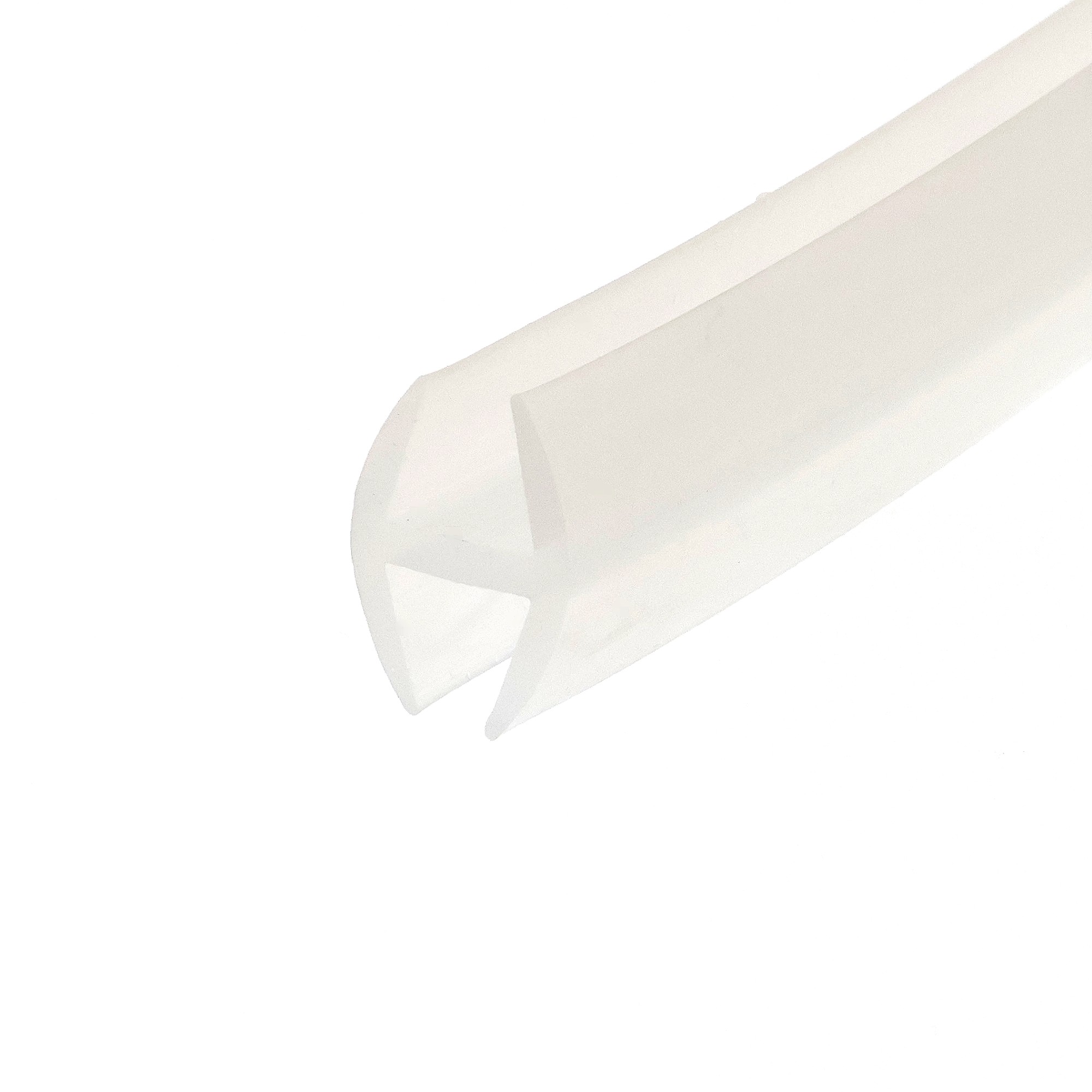 uszczelka-krawedziowa-silikonowa-typ-h-10-x-14-x-20mm-transparent-0995219st-1 - Centrum uszczelek Abstract close-up of pale beige curved surfaces forming diagonal bands on a white background.