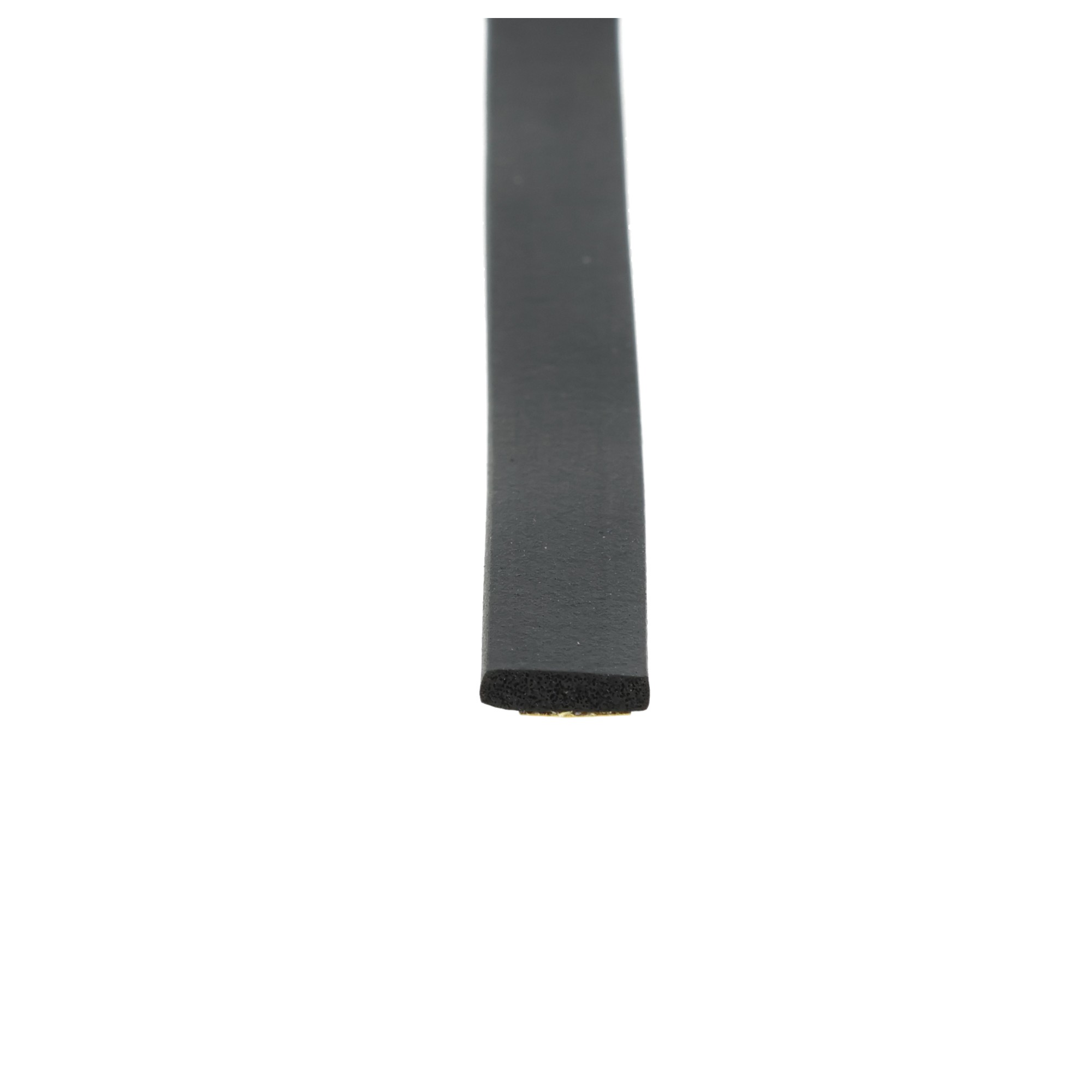 uszczelka-samoprzylepna-guma-porowata-z-naskorkiem-2-x-8mm-czarna-0620208-2 - Centrum uszczelek