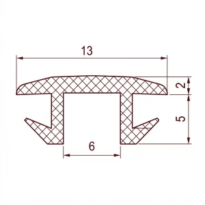 Uszczelka bagażnika typu T 6,9 x 13mm  PVC czarna - 12-611